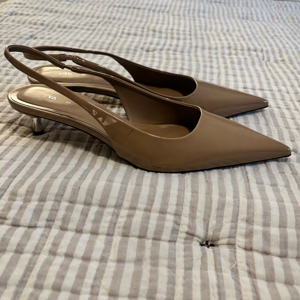 (SOLD) Zara Slingback Heels - Size 40